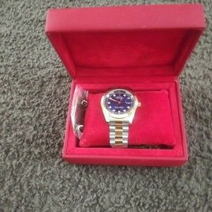 Mens watch